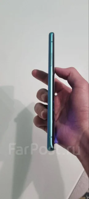 OnePlus 8. �/�, 256 ��, �������, 4G LTE, 5G, NFC ����