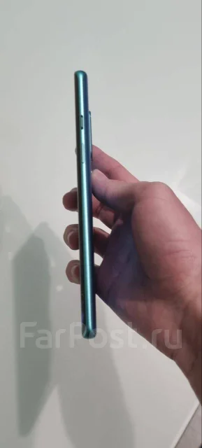 OnePlus 8. �/�, 256 ��, �������, 4G LTE, 5G, NFC ����