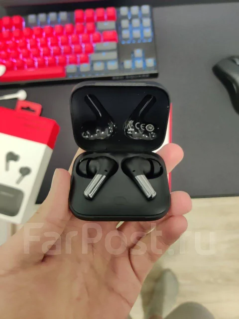 OnePlus Buds Pro ����