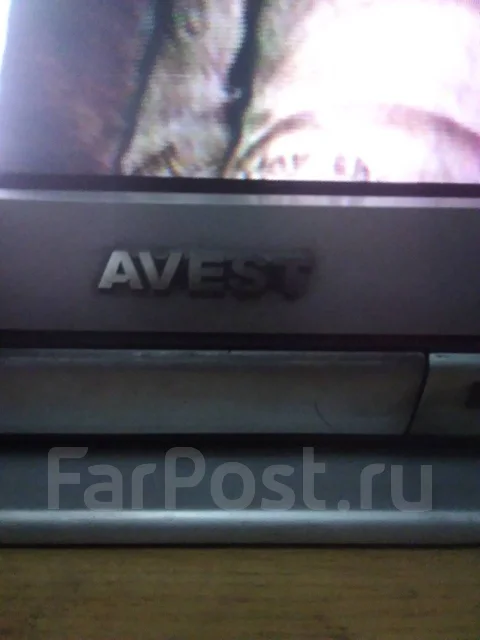 Avest ����