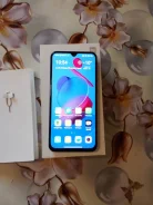Xiaomi Mi9 SE. �/�, 64 ��, �����, 4G LTE, NFC ����