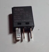 ���� 20 AMP 12V, 4-�������, �����, FORD 1425751 ����� 1425751 ����