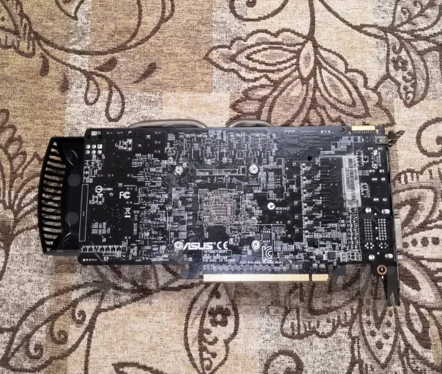 Radeon HD 7850 ����
