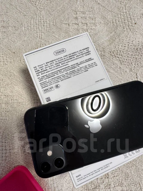 Apple iPhone 11. �/�, 256 ��, ������ ����