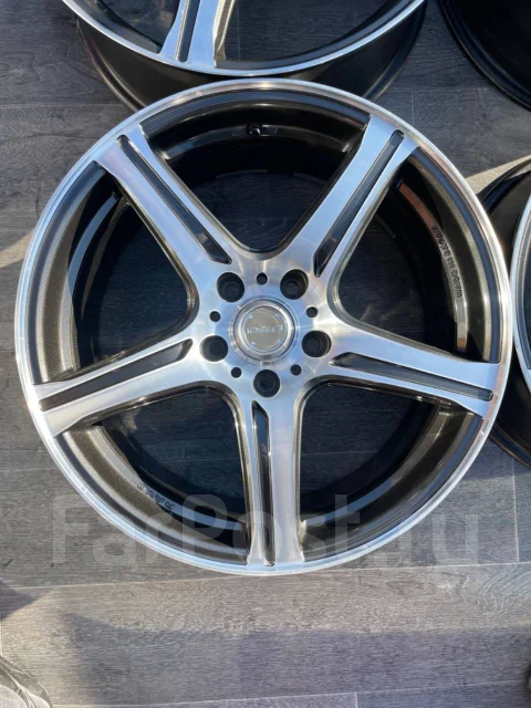 RAYS Gram Lights T57RZ. 7.5x18", 5x114.3, ET43, �� 73���. ����