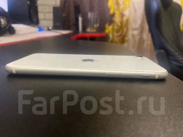 Apple iPhone SE 2020. �/�, 64 ��, �����, 4G LTE ����