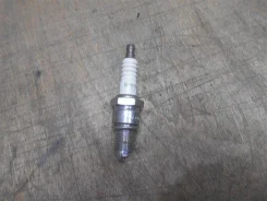 ����� ��������� Honda Toyota [BPR6EY] BPR6EY ����
