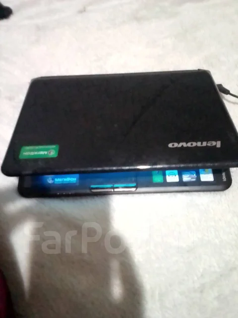 Lenovo. 32����, ��� 4 ��, WiFi: 1, Bluetooth: 1 ����