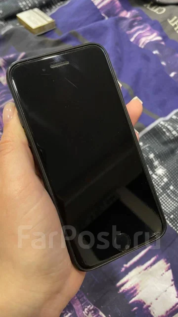 Apple iPhone 8. �/�, 256 ��, �������, 3G, 4G LTE, ���������� ����