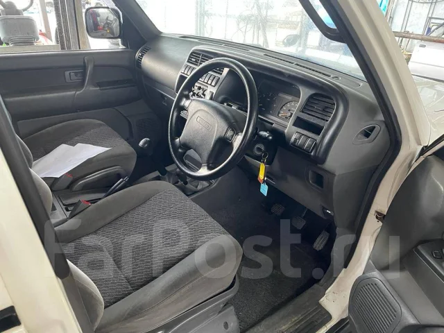 Isuzu Bighorn. UBS69 UBS25 UBS26 UBS73 UBS55 UBS52, 4JG2 4JB1 C223 6VE1 6VD1 4JX1 ����