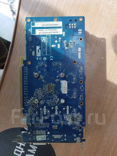 Radeon HD 7770 ����