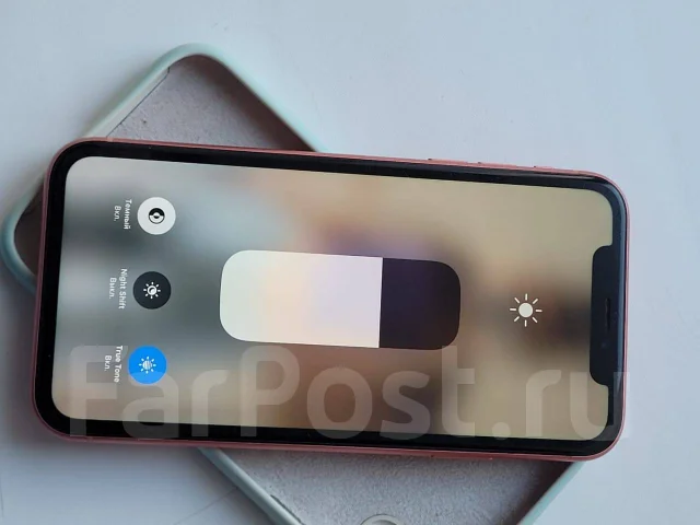 Apple iPhone Xr. �/�, 64 ��, ���������, 4G LTE ����