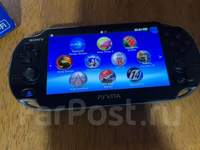 Sony PlayStation Vita ����