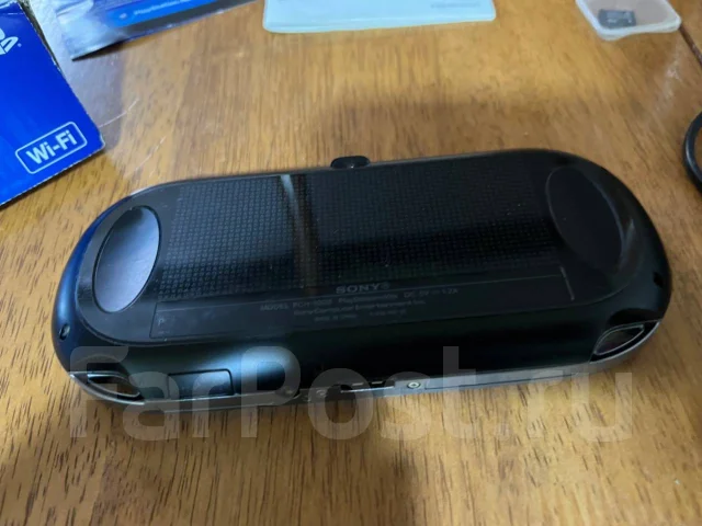 Sony PlayStation Vita ����