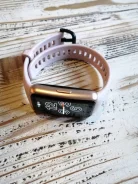 Huawei Band 6. IP68 ����