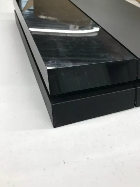 Sony PlayStation 4 ����