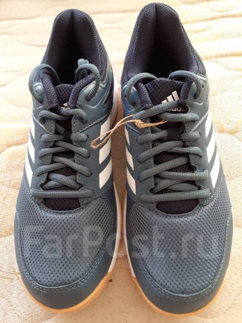 Кроссовки волейбольные Adidas Speedcourt M, другие спортивные товары ...