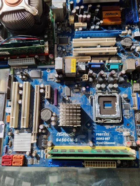 Socket AM2+ ����