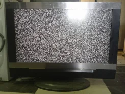 Rolsen. LCD (��) ����