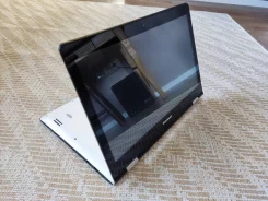 Lenovo Yoga. 14", 2,3����, ��� 4 ��, ���� 250���, WiFi, Bluetooth ����