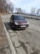Suzuki Swift. ��������, ��������, 1.2 (92��.�.), ������, 80 000����. �� ����