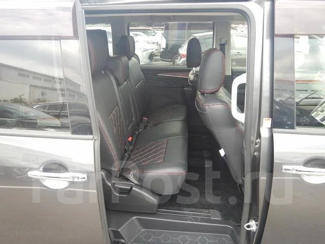 Mitsubishi Delica D:5. �������, 4wd, 2.3 (145��.�.), ������, 14 900����. ��, �/� ����