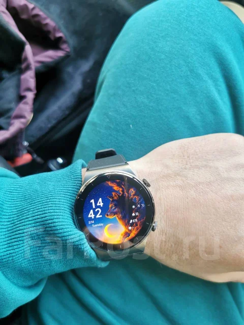 Huawei Watch GT 2 Pro. GPS, NFC, IP67, IP68 ����