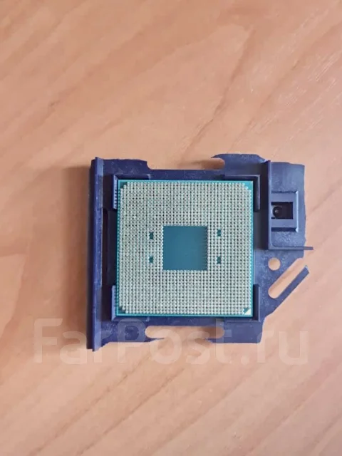 AMD Ryzen 7 2700 ����