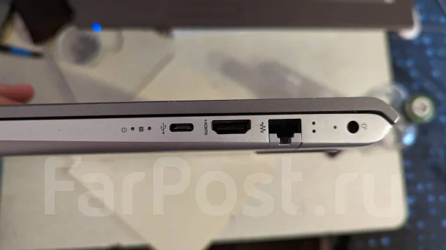 HP 15. 15.6", 3,3����, ��� 6 ��, ���� 500���, WiFi: 1, Bluetooth: 1, ����������� �� 6��. ����