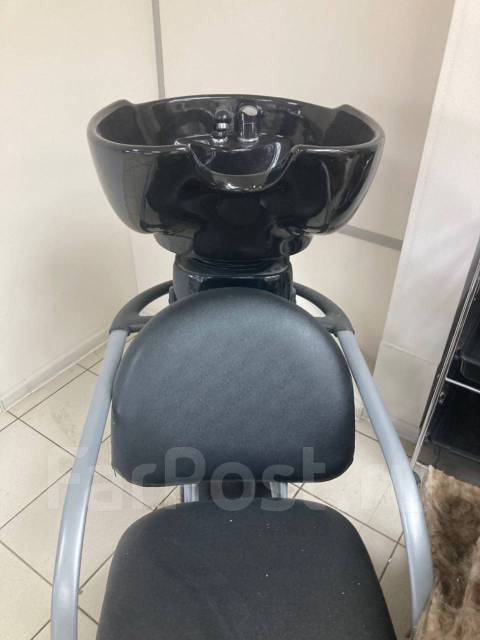 Продается мойка парикмахерская, б/у, в наличии. Цена: 15 000₽ во ...