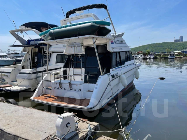 Bayliner. 1991 ���, ����� 9��., ��������� ������������, 500��.�., ������ ����
