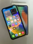 Apple iPhone X. �/�, 64 ��, �����������, 3G, 4G LTE, NFC ����
