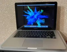Apple MacBook Pro 13 2011 Late MD313. 13", 2,4����, ��� 16 ��, ���� 240���, WiFi: 1, Bluetooth: 1, ����������� �� 2��. ����