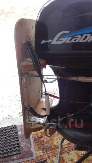 Gladiator. 40��.�., 2-�������, ����������, ���� S (381 ��), 2014 ��� ����