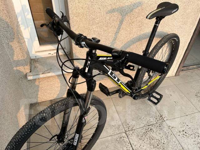 Gt avalanche expert mountain hot sale bike