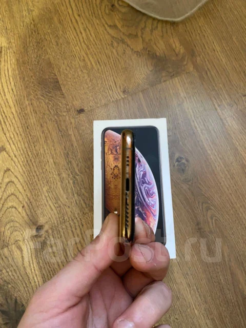 Apple iPhone Xs. �/�, 64 ��, �������, 4G LTE ����