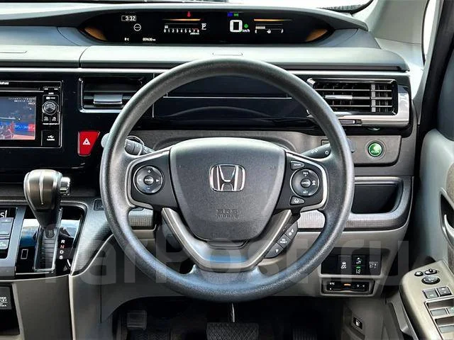 Honda Stepwgn. ��������, ��������, 1.5 (150��.�.), ������, �/�. ��� ����� �� ������������ ����