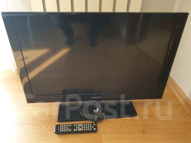 Продам телевизор Samsung LE32C530F1W - Телевизоры во Владивостоке