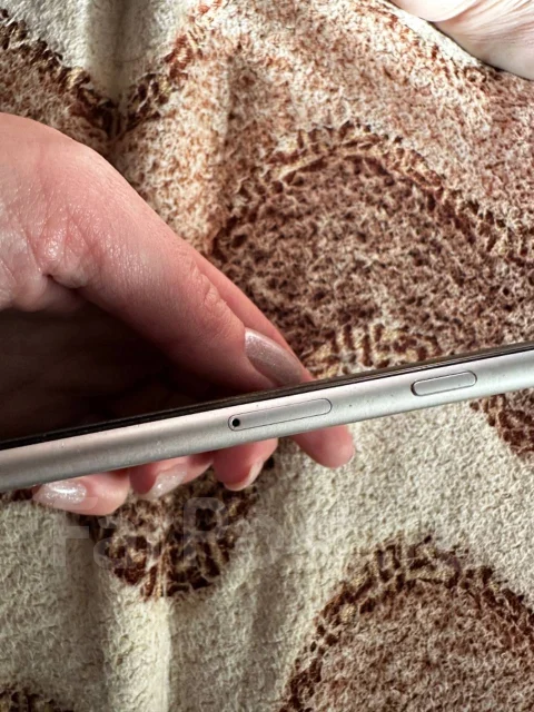 Apple iPhone 6s. �/�, 128 ��, �����������, ����� ����