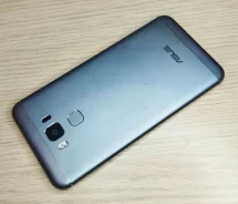 Asus ZenFone 3 Max. �/� ����