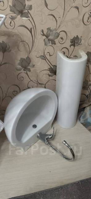 Раковина тюльпан - Сантехника и водоснабжение во Владивостоке