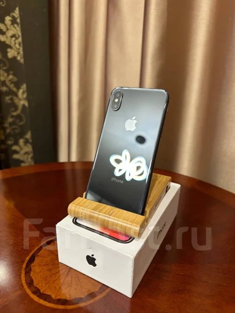 Apple iPhone X. �/�, 256 �� ����