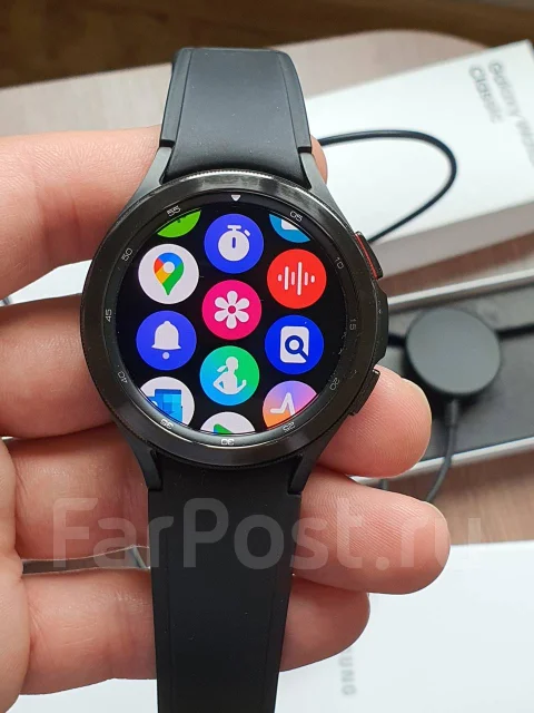 Samsung Galaxy Watch4. GPS, NFC, IP68 ����