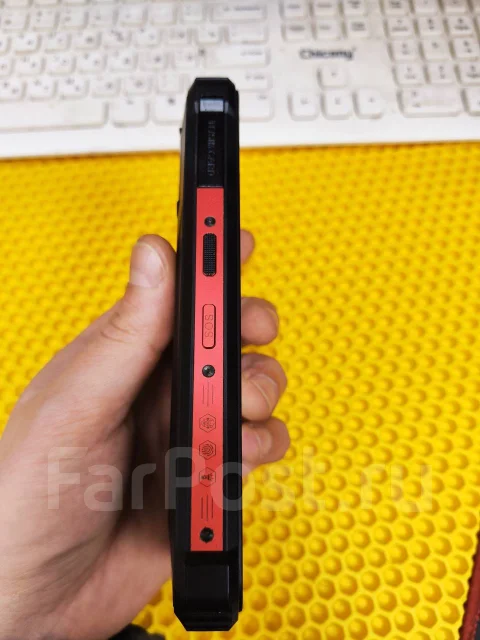 Oukitel WP9. �/�, 128 ��, ������, 4G LTE, Dual-SIM, ����������, NFC ����