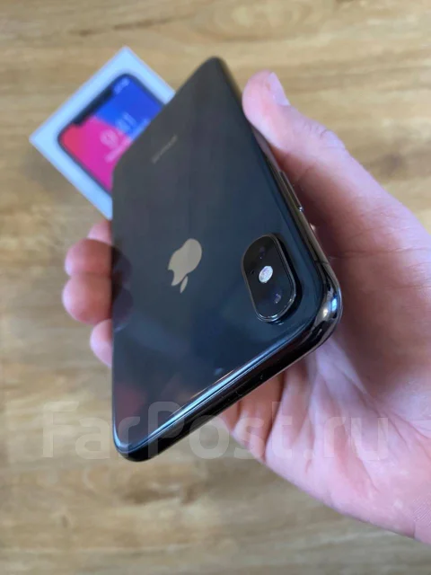 Apple iPhone X. �/�, 64 ��, ������, 4G LTE ����