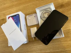 Apple iPhone X. �/�, 64 ��, ������, 4G LTE ����