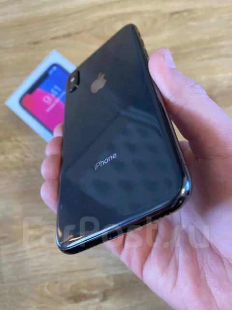 Apple iPhone X. �/�, 64 ��, ������, 4G LTE ����