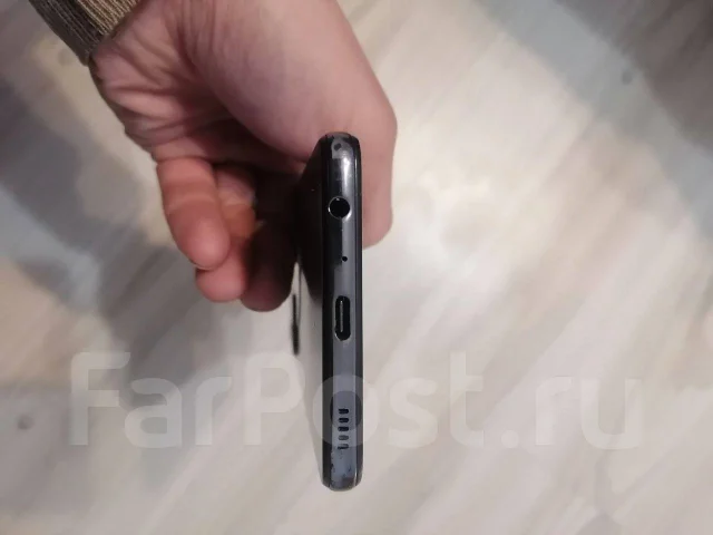 Samsung Galaxy A52. �/�, 128 ��, ������, 4G LTE ����