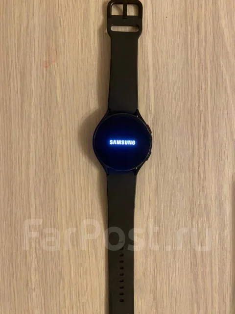 Samsung Galaxy Watch4. GPS, NFC ����
