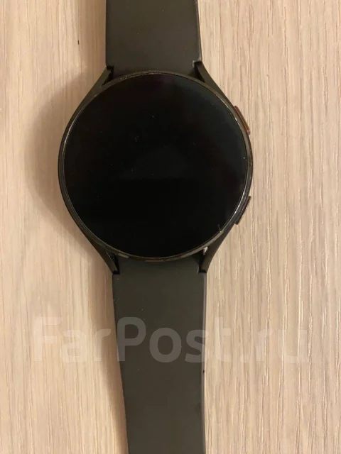 Samsung Galaxy Watch4. GPS, NFC ����